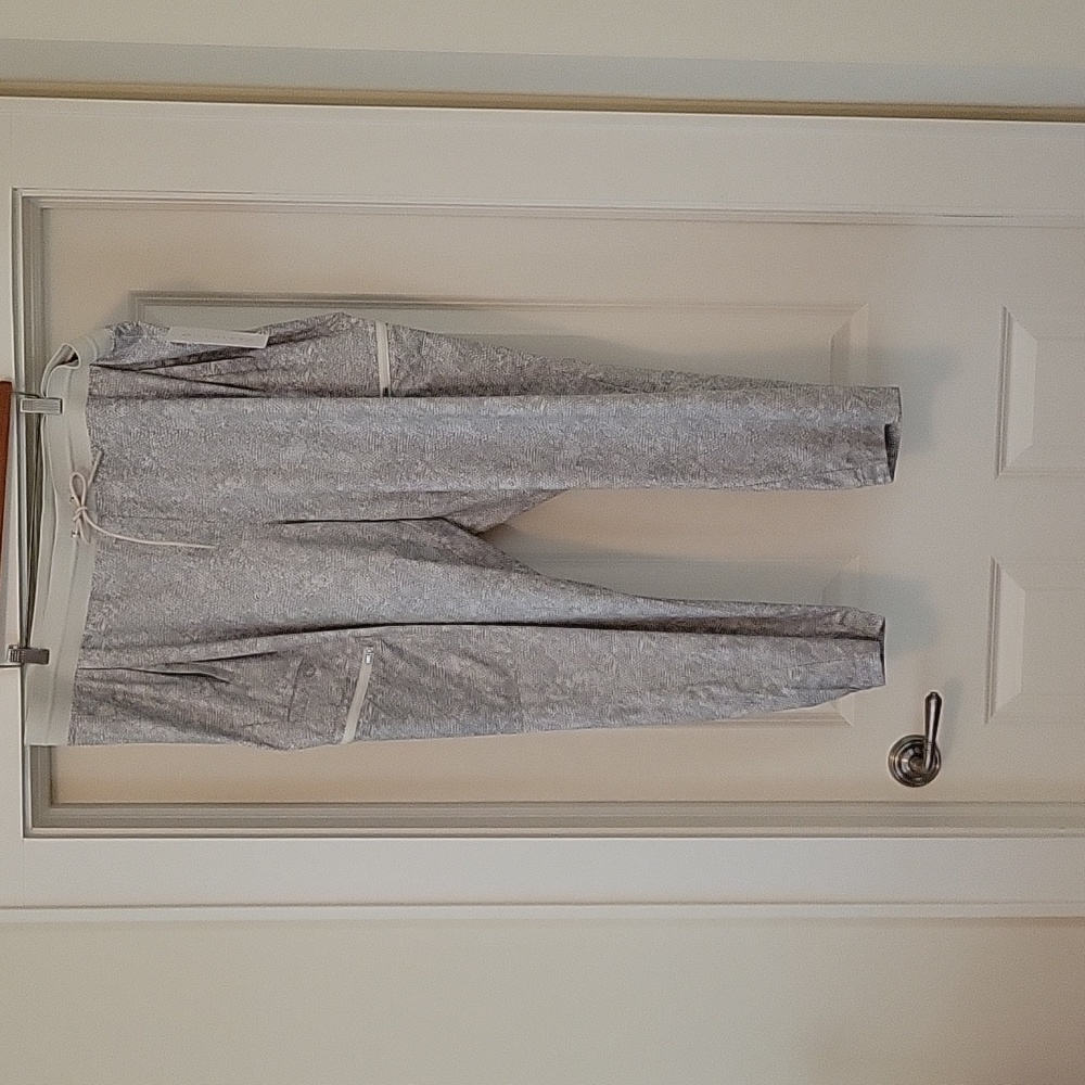 Athleta Venture printed pant, size 22